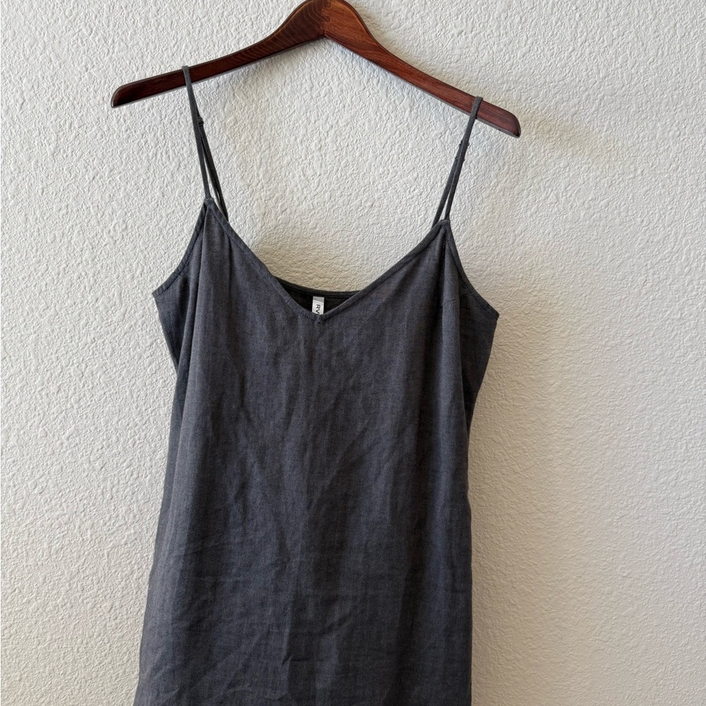 RVCA Women’s Dark Grey slip dress - Picture 3 of 10